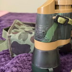 Breaker binoculars used without compass