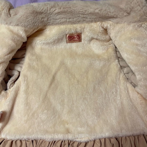 Girls' sleeveless vest like new, beige, age 4-5