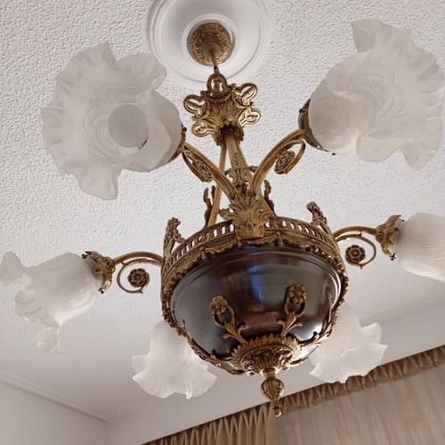Vintage six-light ceiling lamp like new