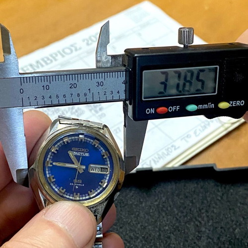 Seiko 5 Actus used men's watch with blue and white dial