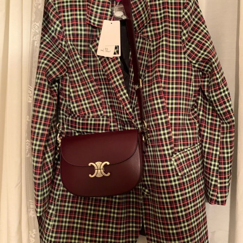 New long jacket with tag