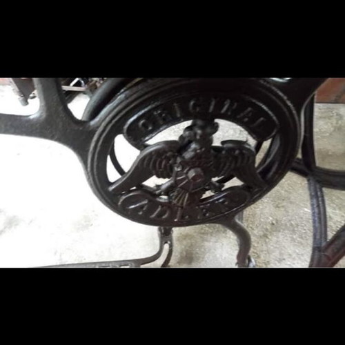 Cobblers sewing machine used, solid cast iron