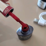 Semi-permanent manicure set like new, pack with lamp and polishes