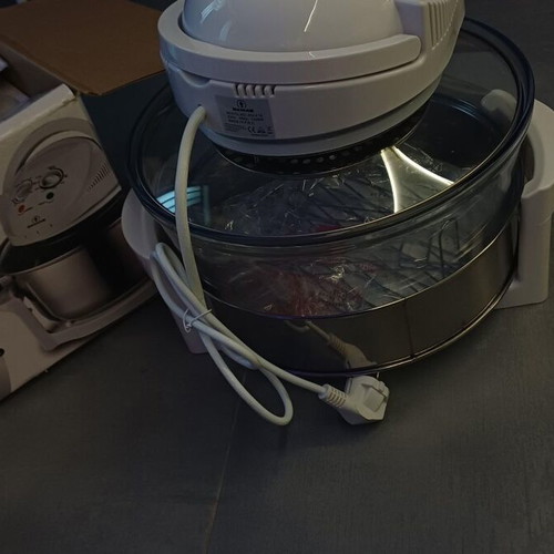 Human Multicooker new with packaging