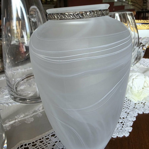 Vintage opaline vase with silver crown like new