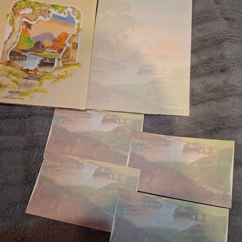 Vintage 1990 correspondence like new, 5 sheets and 4 envelopes