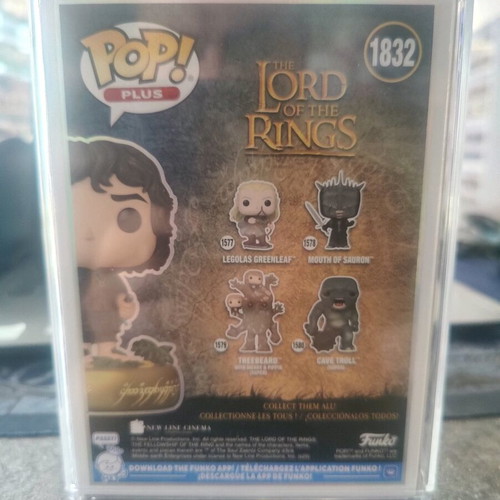 Funko Pop! Frodo Baggins signed by Elijah Wood new