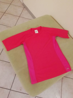Firefly Fuchsia Rash Guard Shirt used, size S 36 8