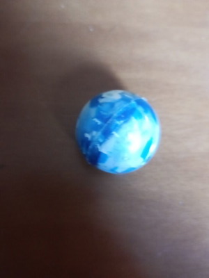 Bouncy plastic ball like new