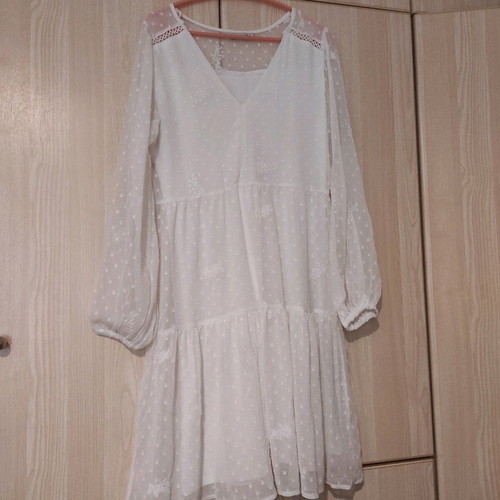 Dress with wide sleeves and transparency, like new, white size M