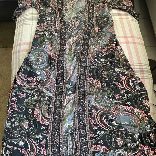 Long silk kimono new with paisley pattern