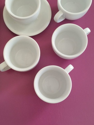 Coffee and tea cups new, set of 5 with one saucer
