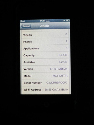 iPod 8GB used, very good condition