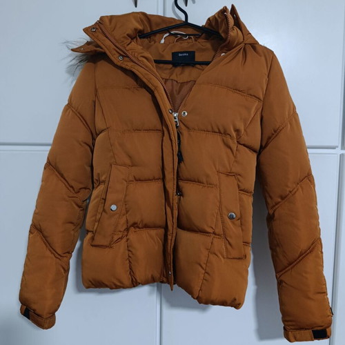 Bershka women's short jacket with fur hood like new, orange, XS