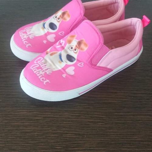 Slip-ons girls' shoes like new, size 31, pink with The Secret Life of Pets print