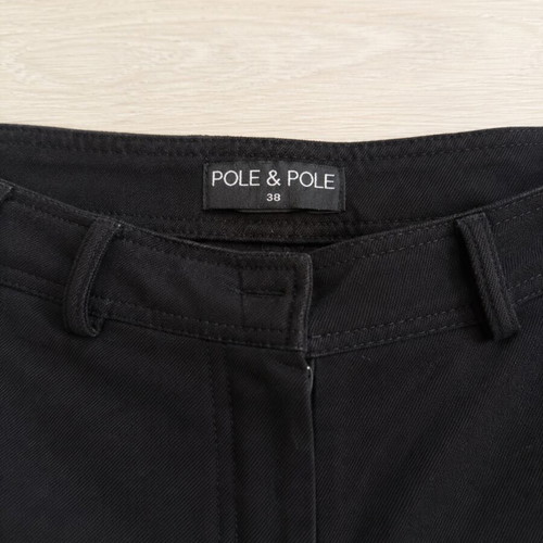 Black women's pants size 38 Pole & Pole like new with decorative buttons
