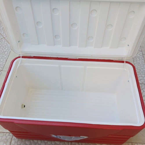 Glacier Ice Cooler 100L like new
