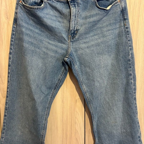 Mango jeans with flared legs and ankle slit like new, turquoise