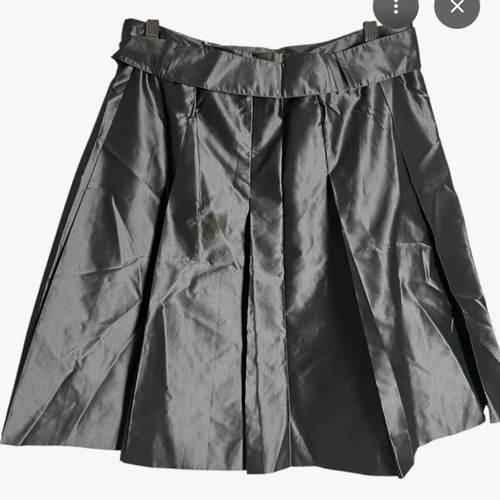 Vintage skirt 100% silk Made in Italy like new, silver