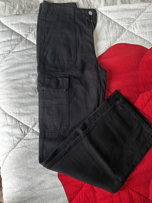 Cargo pants Stradivarius black size S used