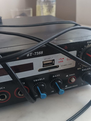 BT-7388 στερεοφωνικός ραδιοενισχυτής με Bluetooth, FM, USB και SD