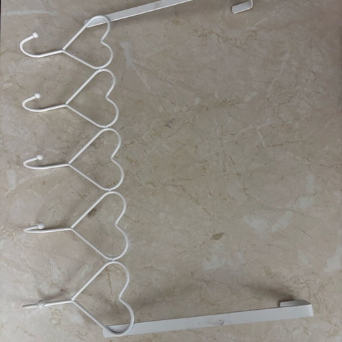 Clothes hanger unused