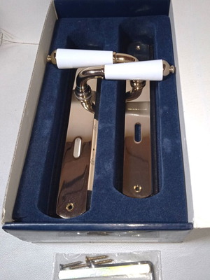 Viometale door handle set new, bronze antique porcelain brass