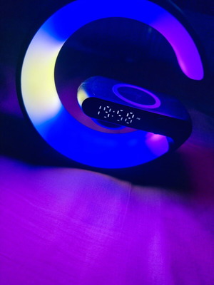 Bluetooth speaker lamp with wireless charging and alarm clock like new