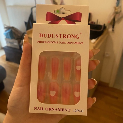 Set of fake nails with glue new
