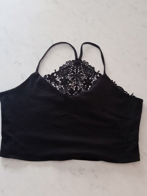 Women's black top like new, size M