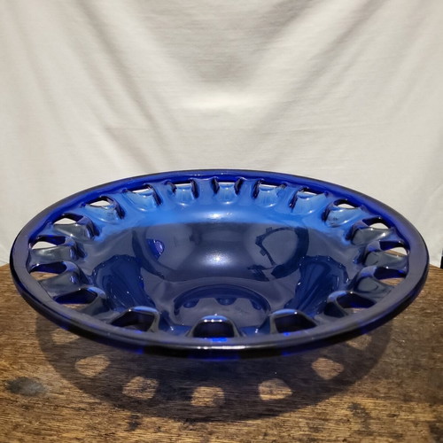 Large decorative retro cobalt blue artistic glass bowl like new