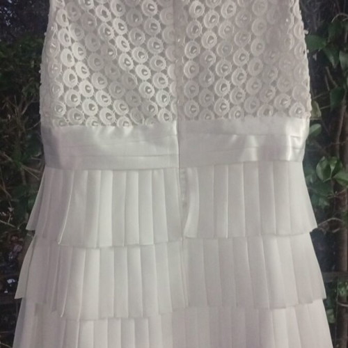 Wedding dress SMAILI'S size large like new, knee length