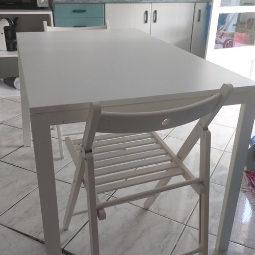 IKEA white dining set with 4 folding chairs
