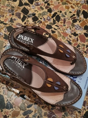 Parex women's anatomical sandals like new, size 38, brown