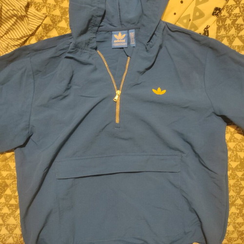 Adidas 25 Originals Blue Label Windbreaker like new, size medium