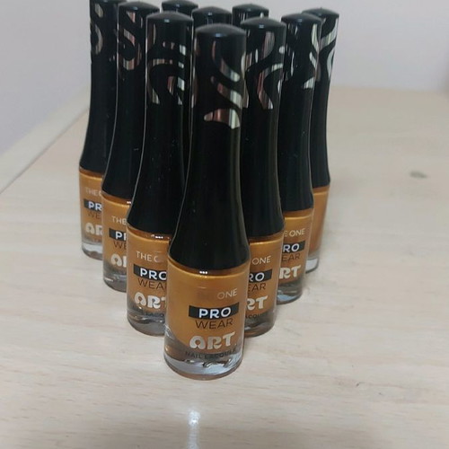 Oriflame nail polish set of 10 new