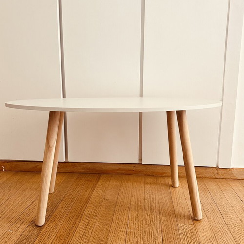 Oval Side Table new, modern design