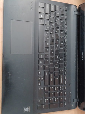 Sony Vaio SVF153A1Y laptop μεταχειρισμένο, χωρίς τροφοδοτικό, 8GB RAM, 128GB SSD