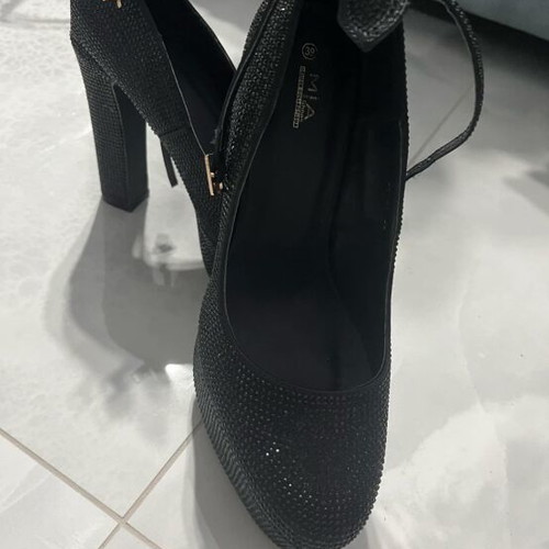 Migato pumps new, size 39, black