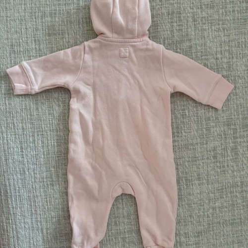 Gap baby jumpsuit 0-3 months like new, pink