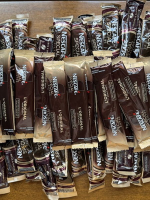Nescafe instant coffee pack of 60 sachets 15g each new