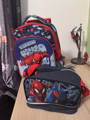 Spiderman Preschool Trolley Bag and Lunchbag used