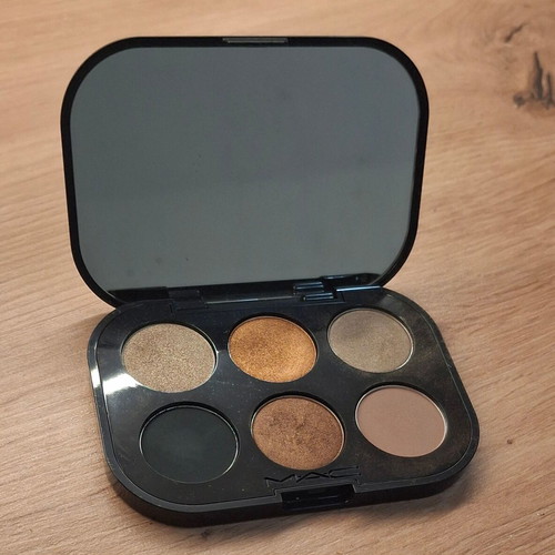 Mac palette like new