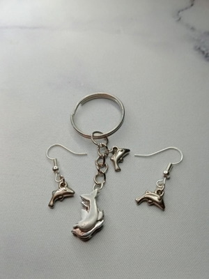 Handmade magic jewelry set with keychain and earrings silver