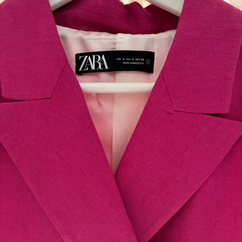 Zara short fuchsia jacket like new
