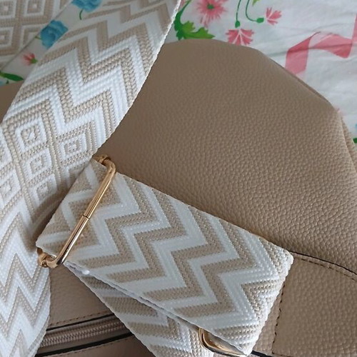 Beige banana bag like new