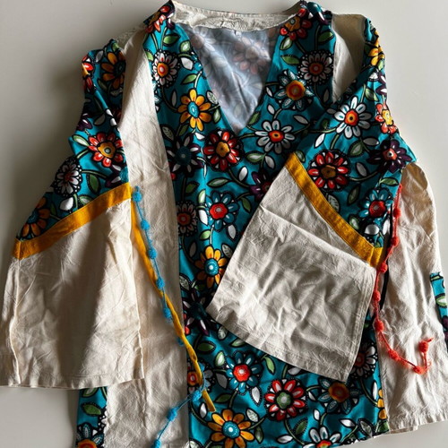 Hippies 70s carnival costume used, XL, Patras Carnival