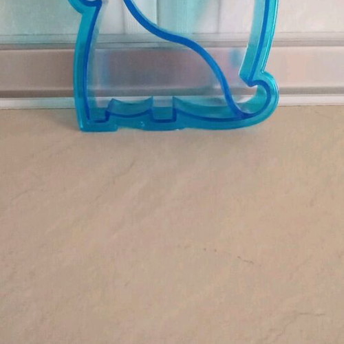 Dinosaur Toast Cutter like new