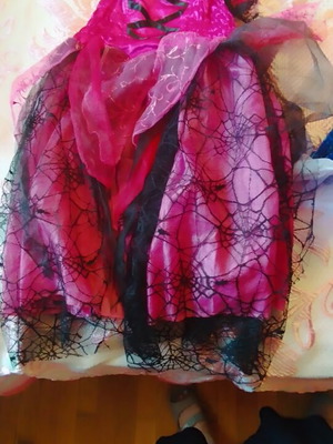 Witch costume used, size 3-5