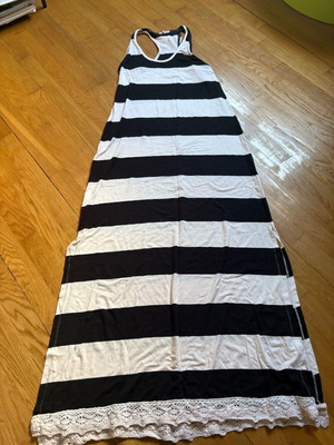 Maxi striped Regalinas dress like new, one size, sporty back